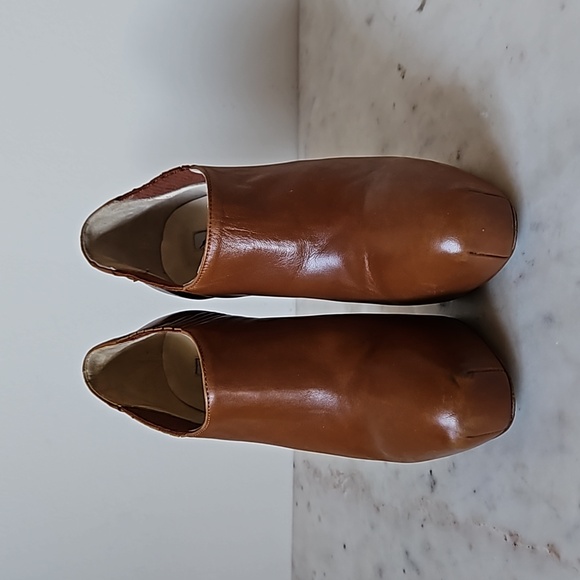 BRIAN ATWOOD: cognac leather platform ankle boots - Picture 2 of 6